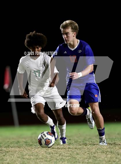 Thumbnail 1 in Myers Park @ Marvin Ridge photogallery.