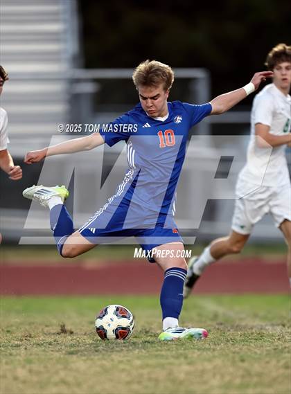 Thumbnail 1 in Myers Park @ Marvin Ridge photogallery.