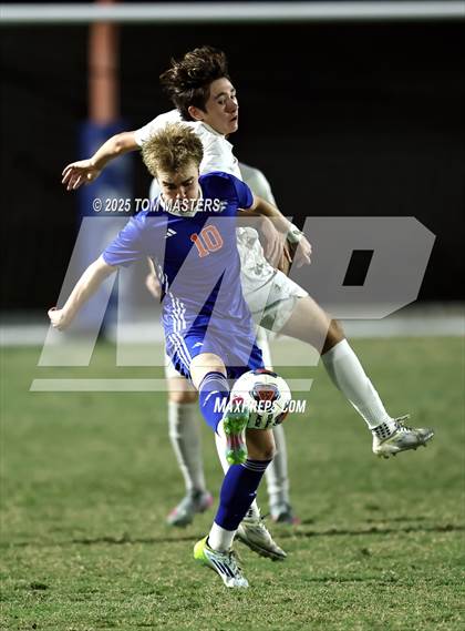 Thumbnail 1 in Myers Park @ Marvin Ridge photogallery.