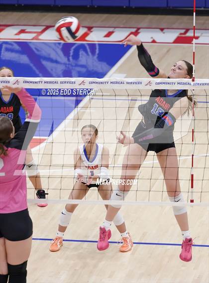 Thumbnail 3 in JV: Green County @ Adair County photogallery.