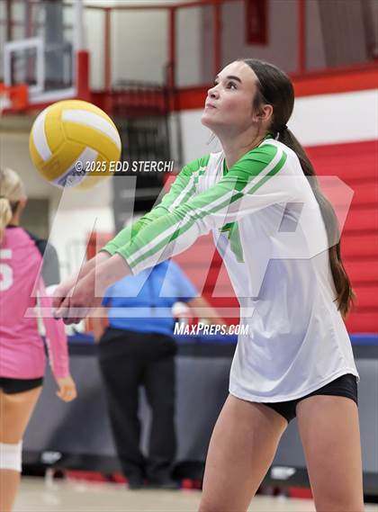 Thumbnail 3 in JV: Green County @ Adair County photogallery.