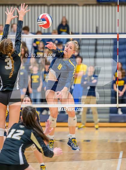 Thumbnail 1 in RHAM vs. Joel Barlow (CIAC Class M Final) photogallery.