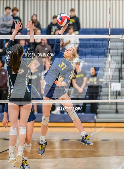 Thumbnail 3 in RHAM vs. Joel Barlow (CIAC Class M Final) photogallery.