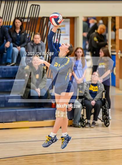 Thumbnail 3 in RHAM vs. Joel Barlow (CIAC Class M Final) photogallery.