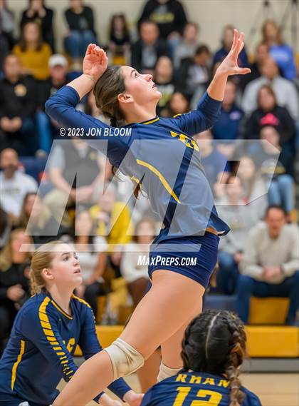 Thumbnail 3 in RHAM vs. Joel Barlow (CIAC Class M Final) photogallery.