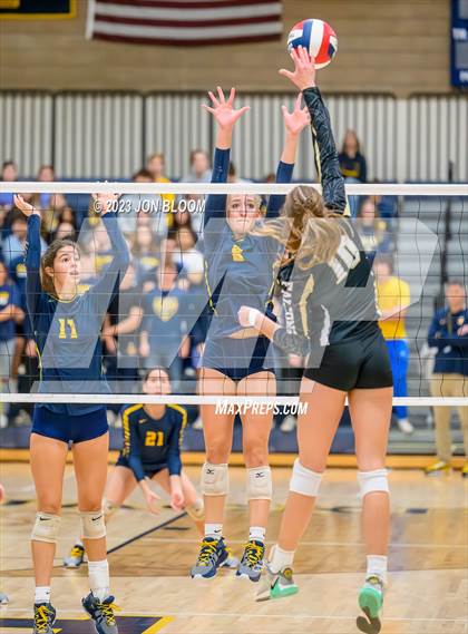 Thumbnail 2 in RHAM vs. Joel Barlow (CIAC Class M Final) photogallery.