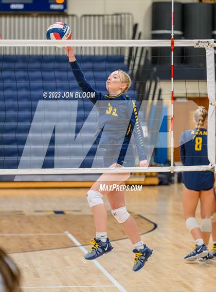 Thumbnail 3 in RHAM vs. Joel Barlow (CIAC Class M Final) photogallery.