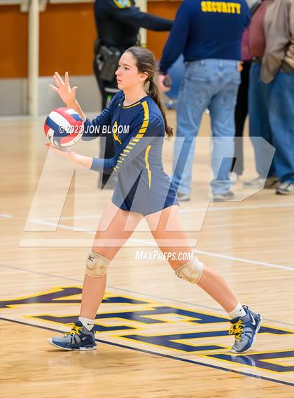 Thumbnail 2 in RHAM vs. Joel Barlow (CIAC Class M Final) photogallery.