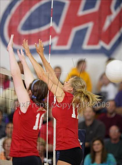 Thumbnail 3 in Regis Jesuit @ Chaparral photogallery.