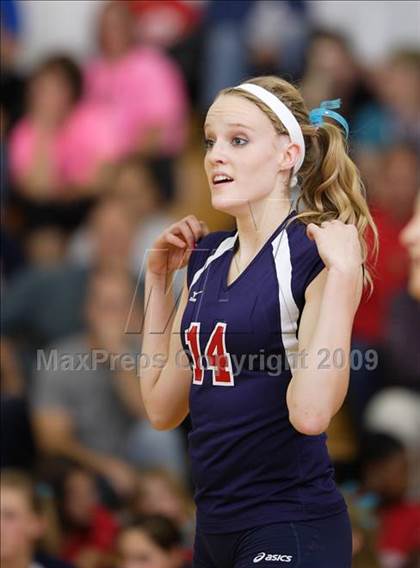 Thumbnail 3 in Regis Jesuit @ Chaparral photogallery.