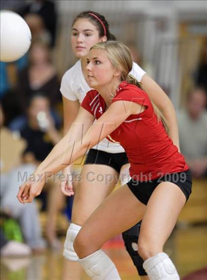 Thumbnail 1 in Regis Jesuit @ Chaparral photogallery.
