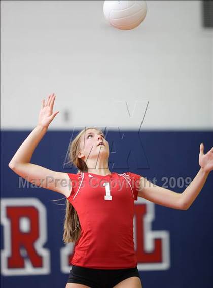 Thumbnail 2 in Regis Jesuit @ Chaparral photogallery.
