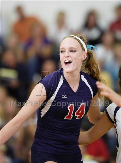 Thumbnail 1 in Regis Jesuit @ Chaparral photogallery.