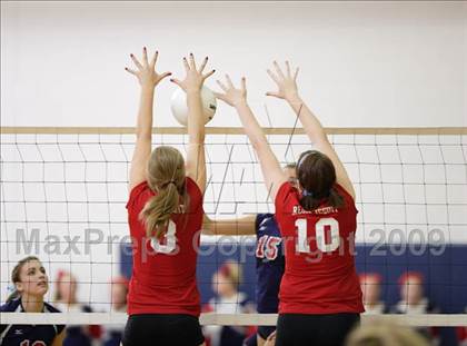 Thumbnail 1 in Regis Jesuit @ Chaparral photogallery.