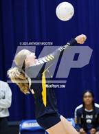 Photo from the gallery "Arendell Parrott Academy vs Trinity of Durham and Chapel Hill (Warrior Fall Showcase)"