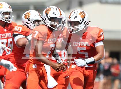 Thumbnail 3 in Central Dauphin @ Central York photogallery.