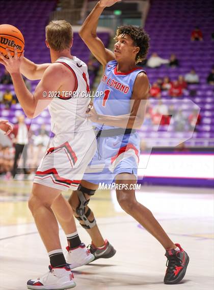 Thumbnail 3 in Ben Lomond vs. Grantsville (UHSAA 3A Quarterfinal) photogallery.
