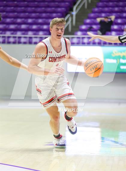 Thumbnail 1 in Ben Lomond vs. Grantsville (UHSAA 3A Quarterfinal) photogallery.