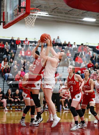 Thumbnail 2 in Mount Carmel vs. Holy Redeemer (PIAA Class AAA First Round) photogallery.