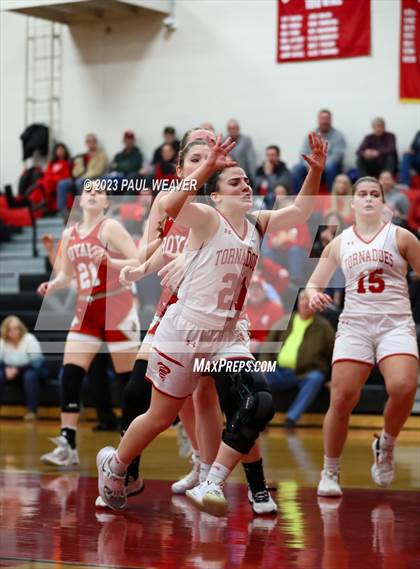 Thumbnail 3 in Mount Carmel vs. Holy Redeemer (PIAA Class AAA First Round) photogallery.