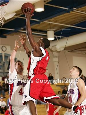 Thumbnail 1 in Christian Brothers vs. Vallejo (Hoops for the Hungry) photogallery.