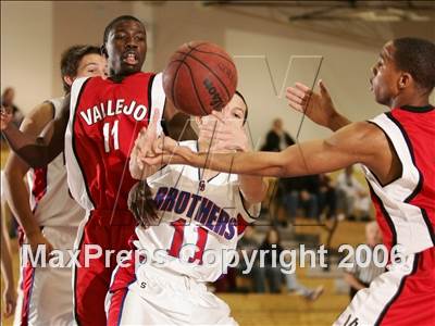 Thumbnail 2 in Christian Brothers vs. Vallejo (Hoops for the Hungry) photogallery.