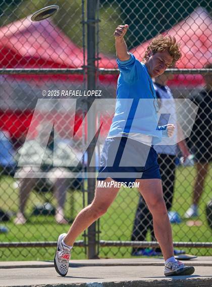 Thumbnail 2 in Dog Pound Invitational (Discus) photogallery.