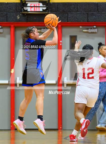 Thumbnail 2 in Lexington @ Salisbury photogallery.