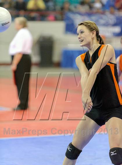 Thumbnail 1 in Otis vs. Flagler (CHSAA 1A Pool III) photogallery.