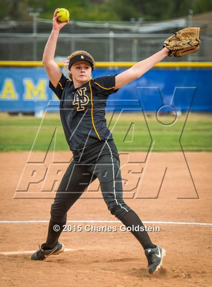 Thumbnail 2 in Newbury Park @ Agoura photogallery.