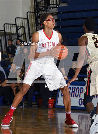 Thumbnail 3 in Salesian College Preparatory vs. Mater Dei (Tarkanian Classic) photogallery.