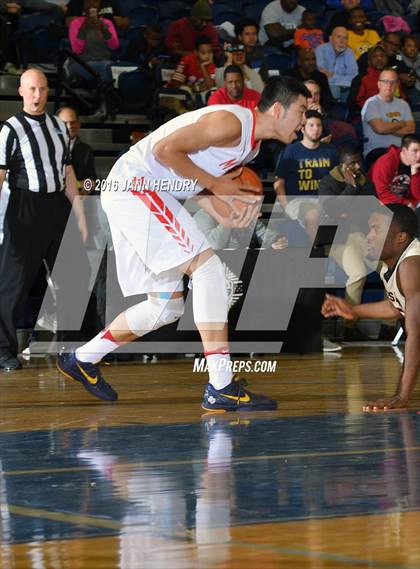 Thumbnail 3 in Salesian College Preparatory vs. Mater Dei (Tarkanian Classic) photogallery.