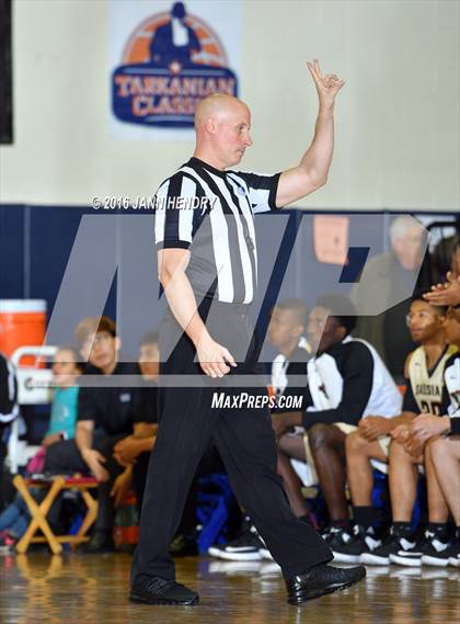 Thumbnail 1 in Salesian College Preparatory vs. Mater Dei (Tarkanian Classic) photogallery.