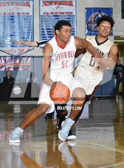 Thumbnail 1 in Salesian College Preparatory vs. Mater Dei (Tarkanian Classic) photogallery.
