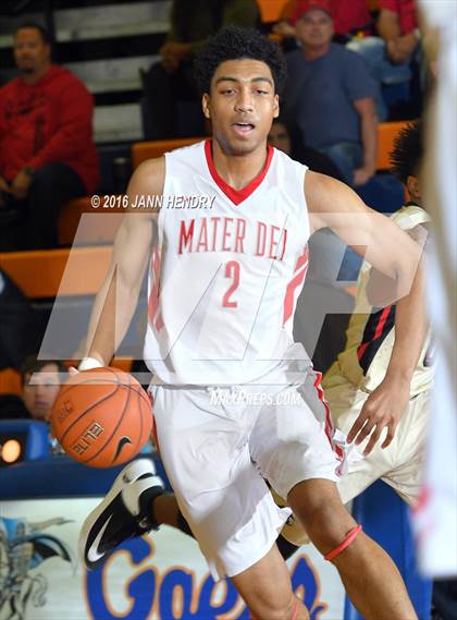 Thumbnail 3 in Salesian College Preparatory vs. Mater Dei (Tarkanian Classic) photogallery.