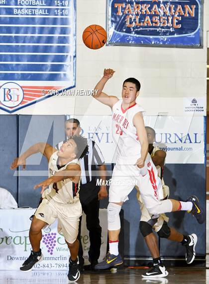 Thumbnail 1 in Salesian College Preparatory vs. Mater Dei (Tarkanian Classic) photogallery.