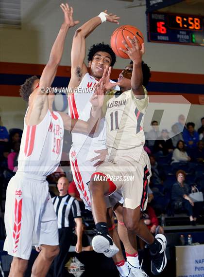 Thumbnail 2 in Salesian College Preparatory vs. Mater Dei (Tarkanian Classic) photogallery.