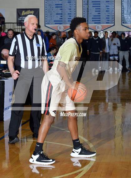 Thumbnail 3 in Salesian College Preparatory vs. Mater Dei (Tarkanian Classic) photogallery.