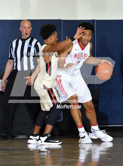 Thumbnail 3 in Salesian College Preparatory vs. Mater Dei (Tarkanian Classic) photogallery.
