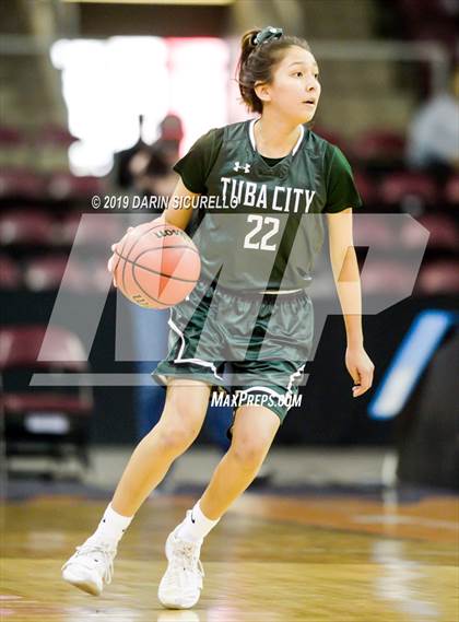 Thumbnail 3 in Tuba City vs. Page (AIA 3A Quarterfinal) photogallery.