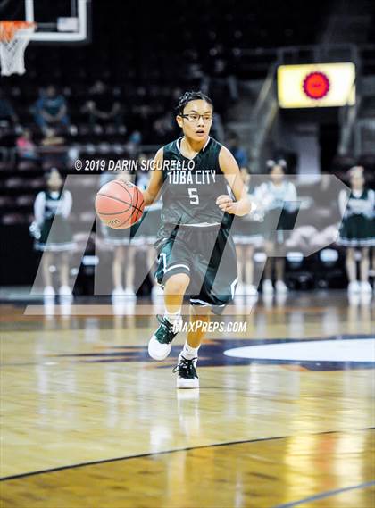 Thumbnail 2 in Tuba City vs. Page (AIA 3A Quarterfinal) photogallery.