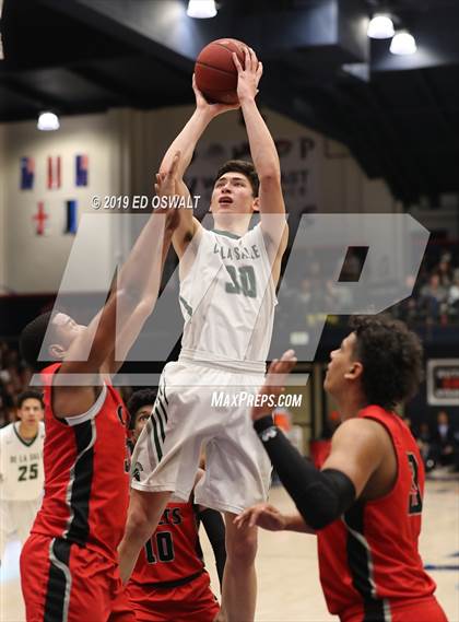Thumbnail 2 in James Logan vs. De La Salle (CIF NCS D1 Final) photogallery.
