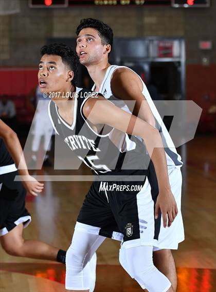 Thumbnail 2 in Saddleback Valley Christian vs. Servite (Nike Extravaganza) photogallery.