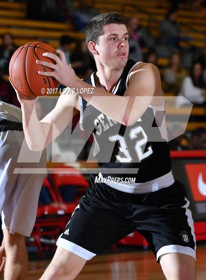 Thumbnail 1 in Saddleback Valley Christian vs. Servite (Nike Extravaganza) photogallery.