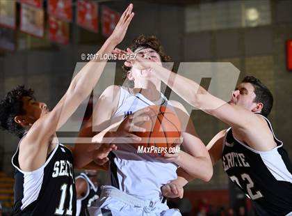 Thumbnail 3 in Saddleback Valley Christian vs. Servite (Nike Extravaganza) photogallery.
