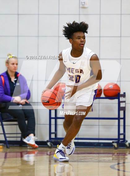 Thumbnail 2 in Mesa vs. Desert Mountain (McClintock Holiday Shootout) photogallery.