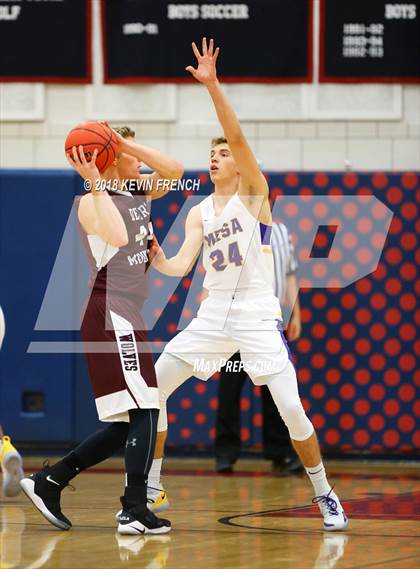 Thumbnail 2 in Mesa vs. Desert Mountain (McClintock Holiday Shootout) photogallery.