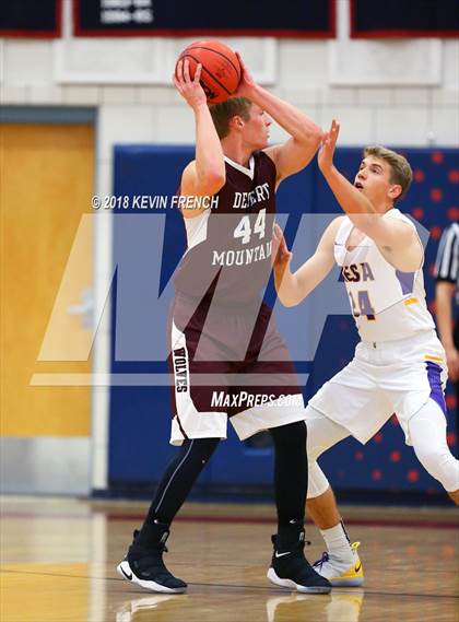 Thumbnail 2 in Mesa vs. Desert Mountain (McClintock Holiday Shootout) photogallery.