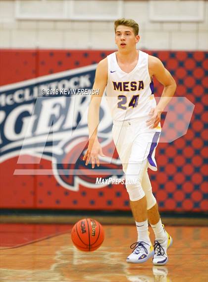 Thumbnail 1 in Mesa vs. Desert Mountain (McClintock Holiday Shootout) photogallery.