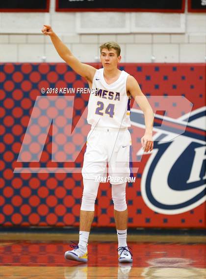 Thumbnail 2 in Mesa vs. Desert Mountain (McClintock Holiday Shootout) photogallery.
